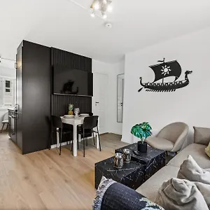 Homerentals - Behind Bryggen & Historic Cobblestone Streets - 2 Floor Renovated From February 2025 Bergen